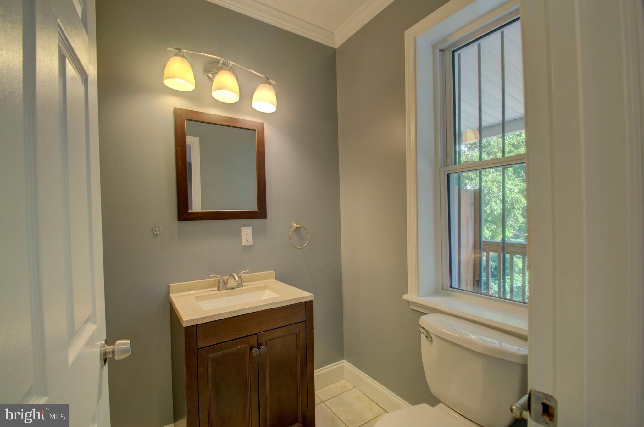 4626 Rokeby Road Baltimore, MD 21229 - Photo 17 of 27 Master Bathroom