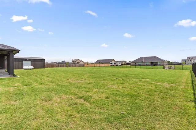 $500,000 | 2321 Willow Wood Trail, Terrell, TX 75161