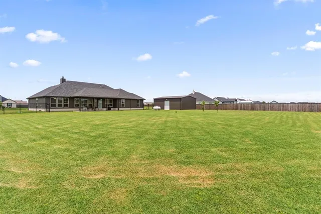 $500,000 | 2321 Willow Wood Trail, Terrell, TX 75161