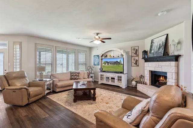 $500,000 | 2321 Willow Wood Trail, Terrell, TX 75161