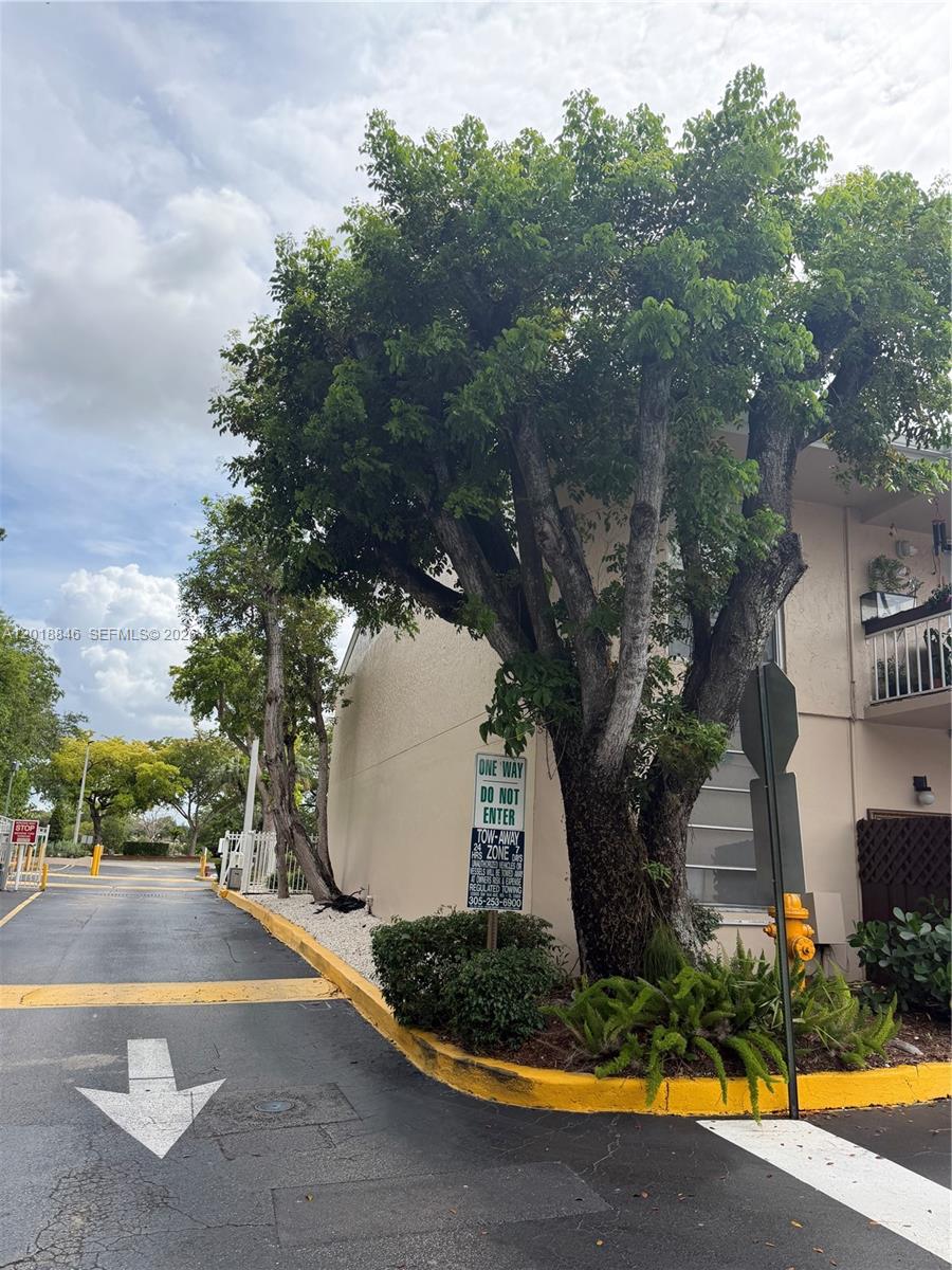 13781 Southwest 66th Street, Unit 231B Miami, FL 33183 - Photo 2 of 12
