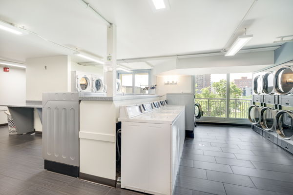 6007 North Sheridan Road, Unit 18F Chicago, IL 60660 - Photo 21 of 23 Gallery Image 21