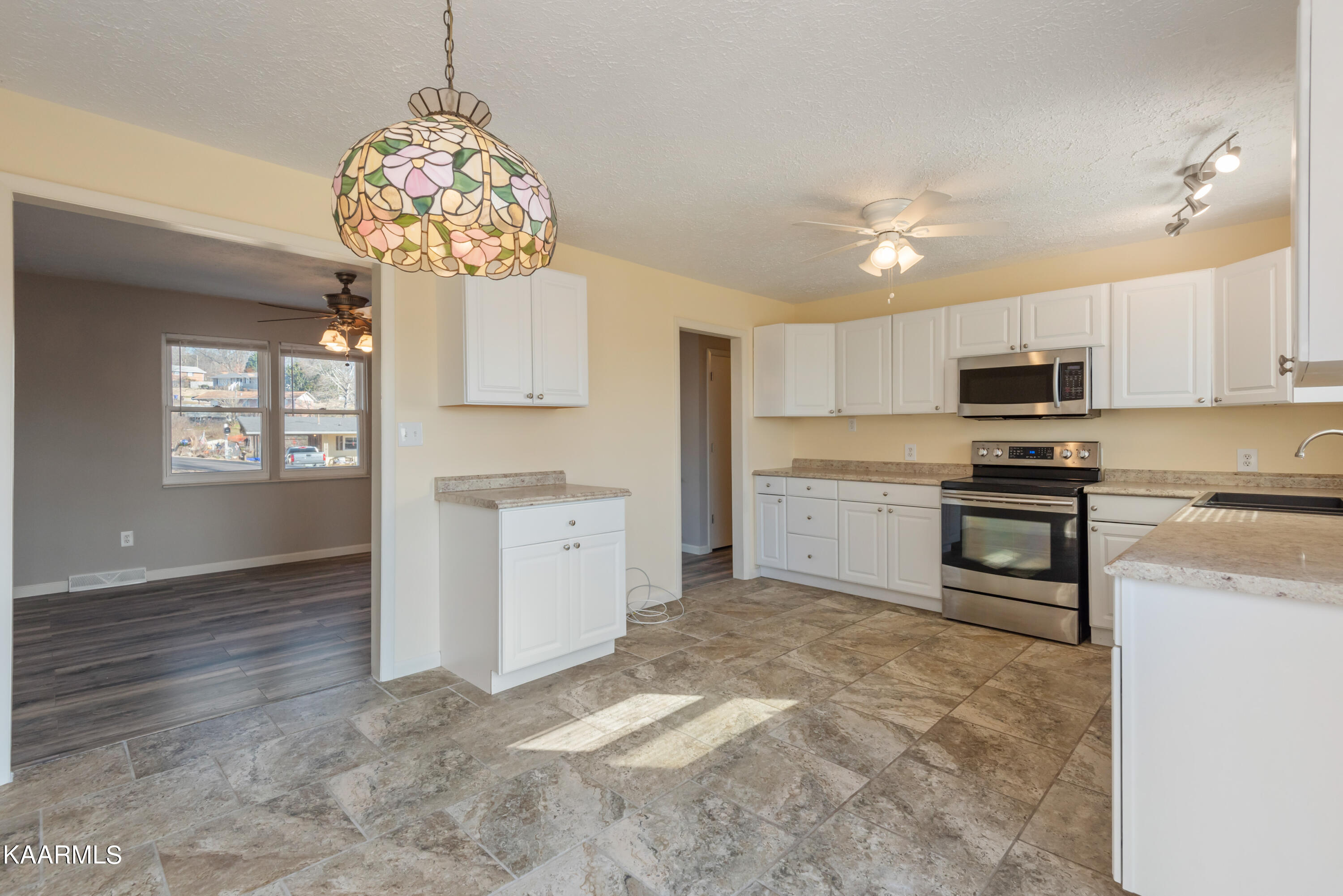 111 North Seneca Road Oak Ridge, TN 37830 - Photo 13 of 42 111 N Seneca Rd-21