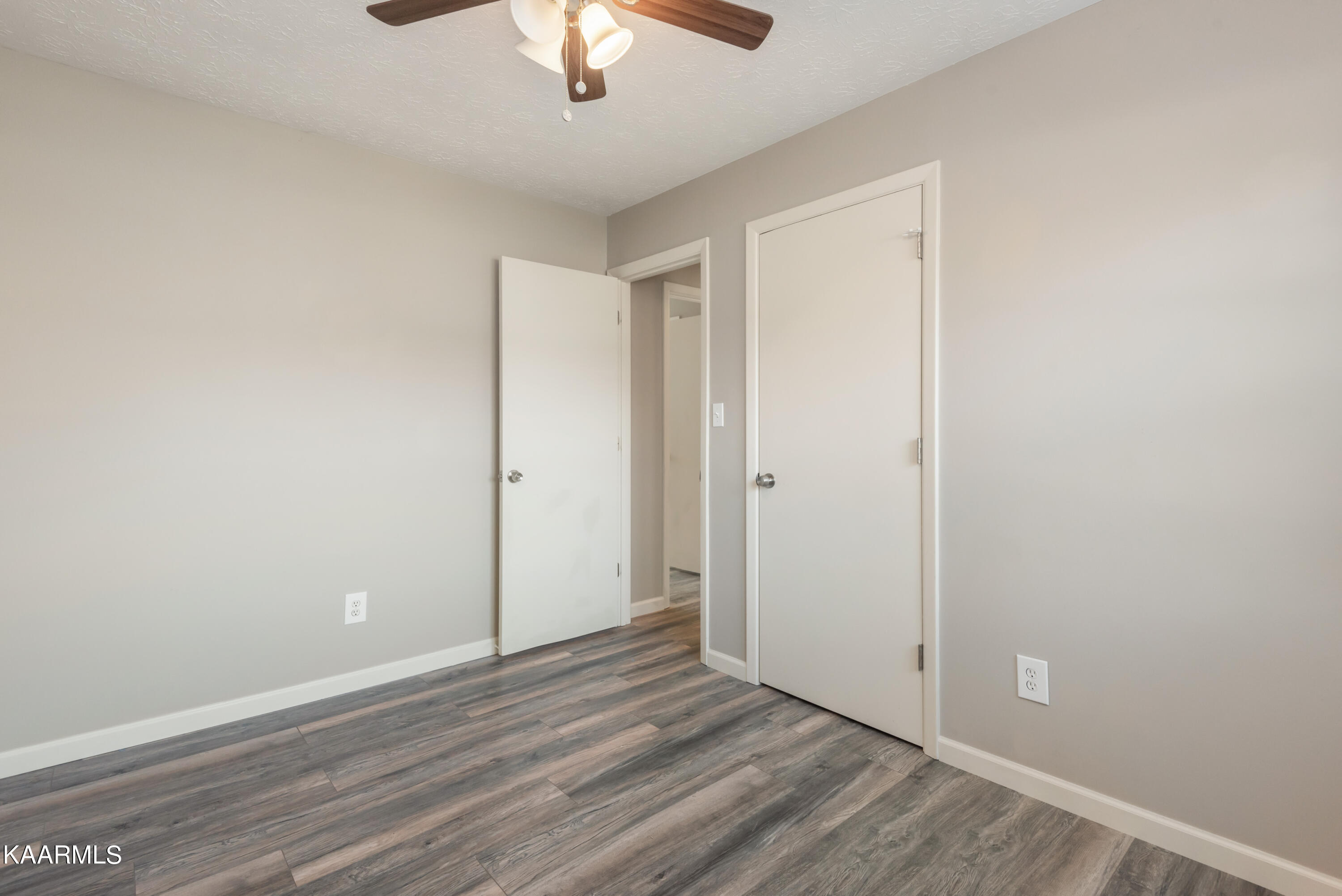 111 North Seneca Road Oak Ridge, TN 37830 - Photo 21 of 42 111 N Seneca Rd-30