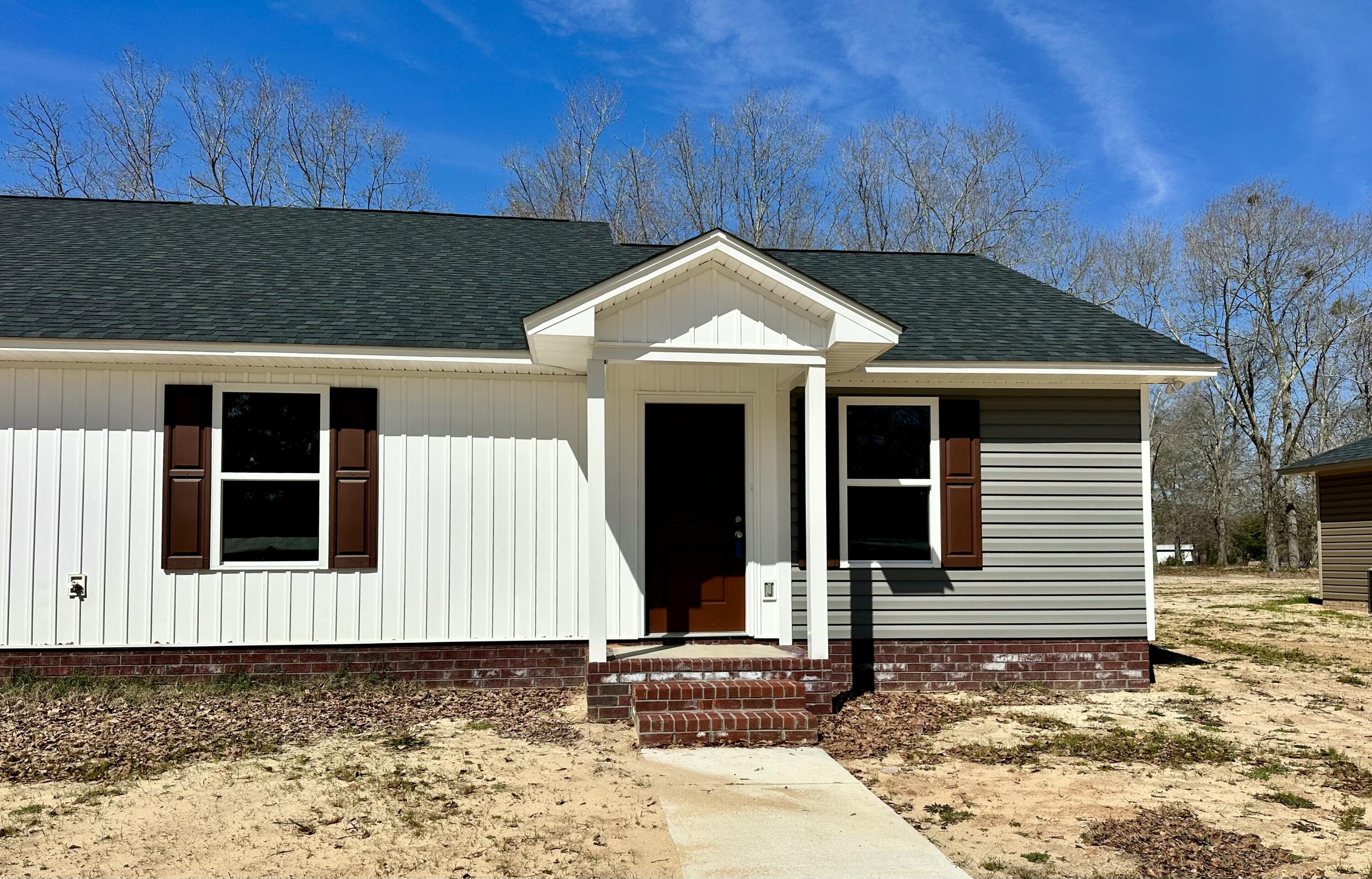 1618 Broome Street Sumter, SC 29154 - Photo 1 of 24 IMG_1661