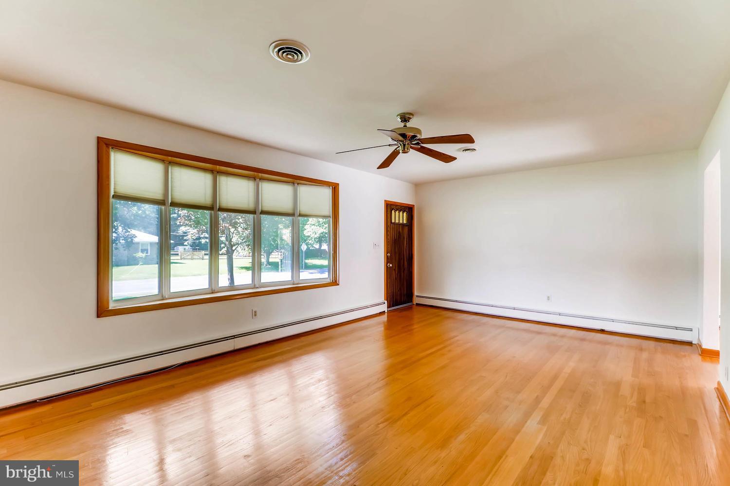 858 Elmhurst Road Severn, MD 21144 - Photo 7 of 29 Large windows