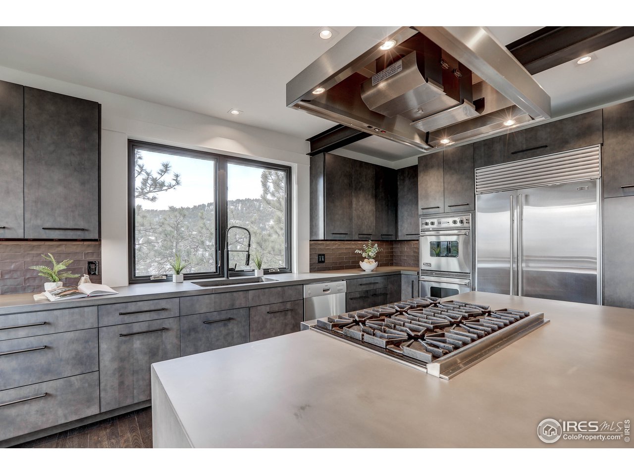 14 Pine Brook Road Boulder, CO 80304 - Photo 6 of 34