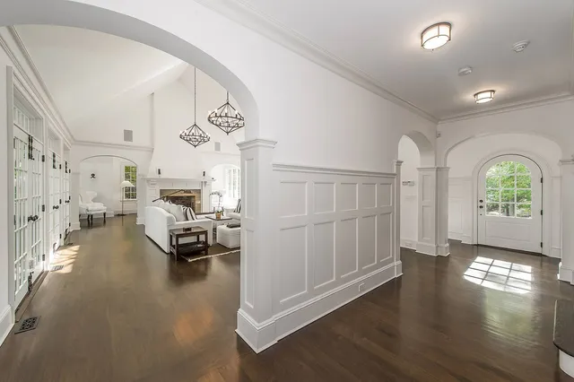 $80,000 | 40 Deep Woods Lane, Amagansett, NY 11930