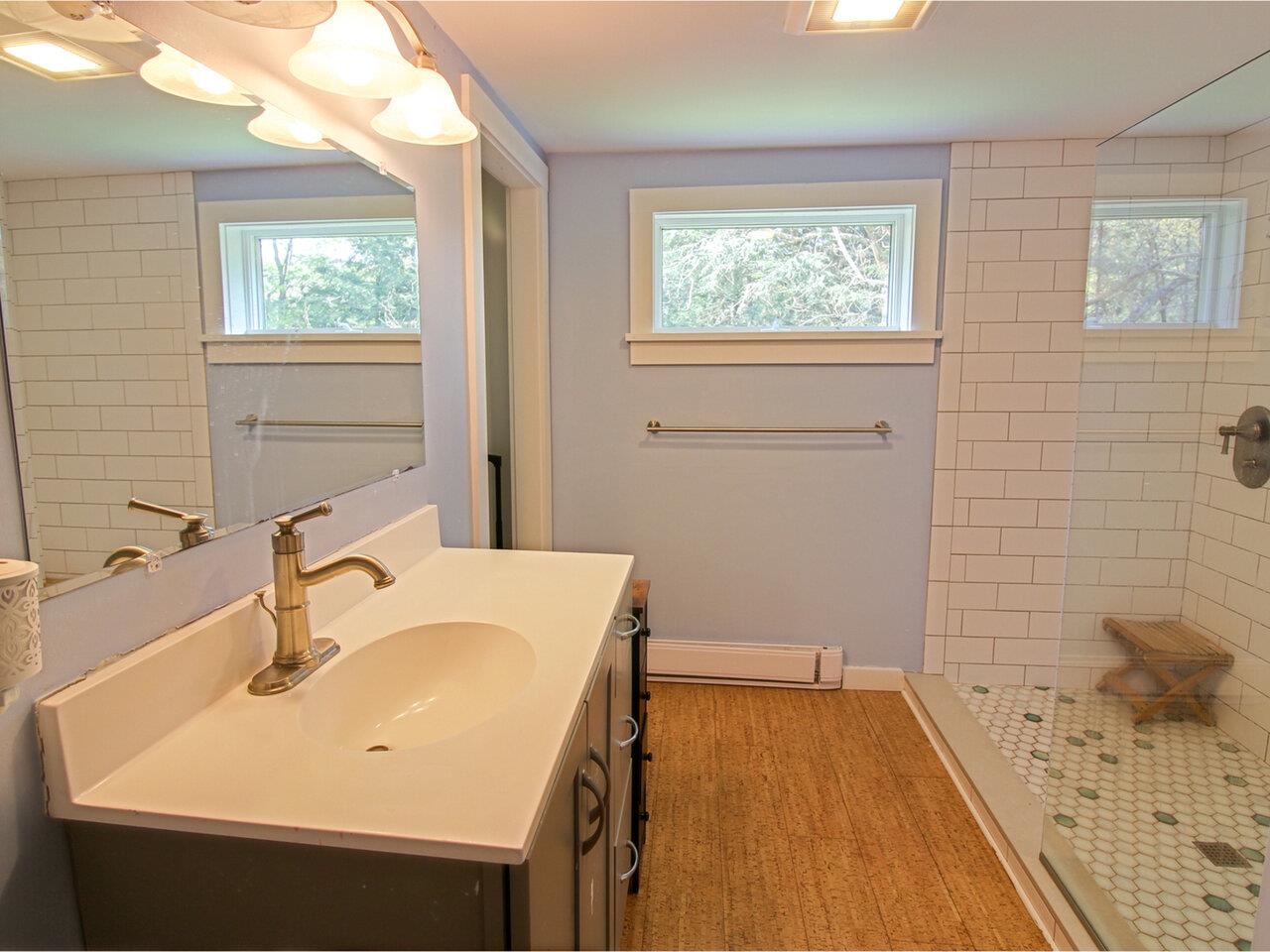 945 Dugway Road Richmond, VT 05477 - Photo 17 of 30 Gallery Image 17