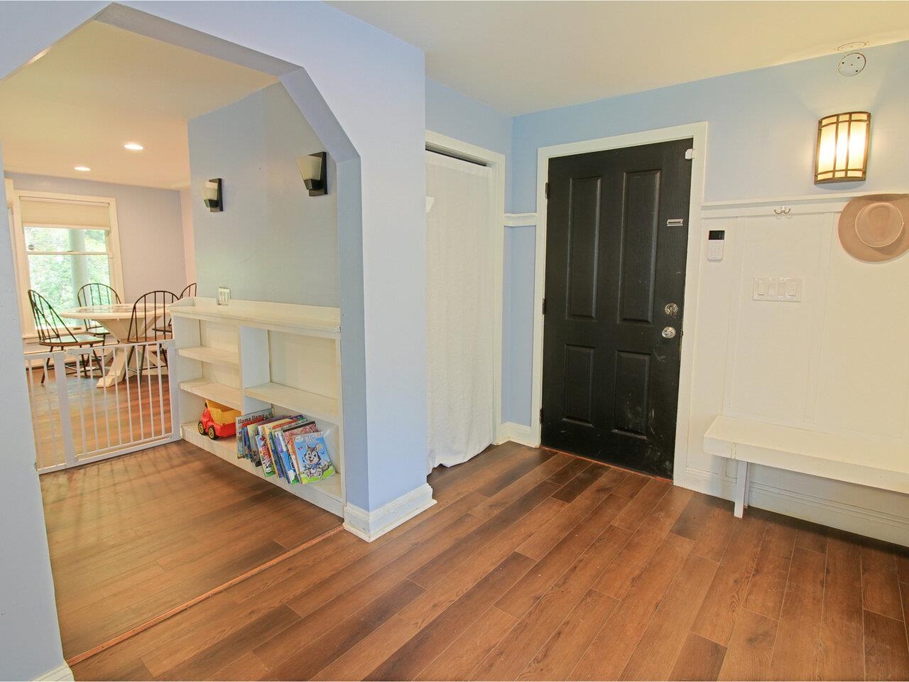 945 Dugway Road Richmond, VT 05477 - Photo 10 of 30 Gallery Image 10