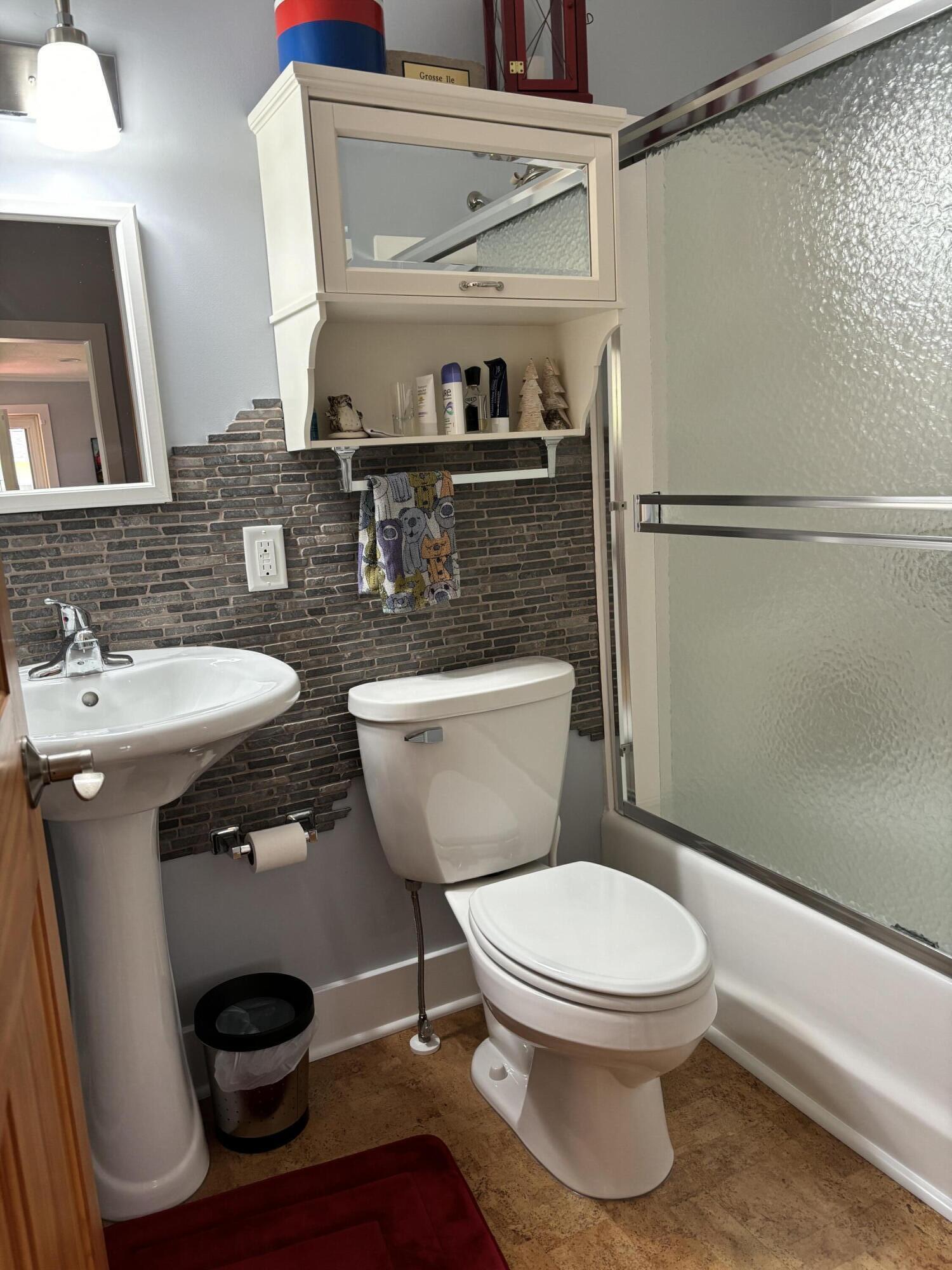 360 3rd Street Pentwater, MI 49449 - Photo 22 of 38 IMG_1326