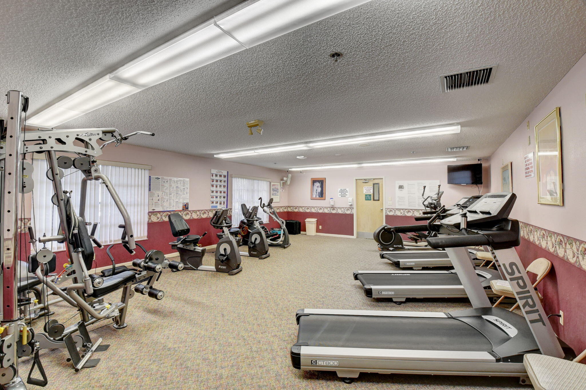8622 Dreamside Lane Boca Raton, FL 33496 - Photo 32 of 36 a view of a room with gym equipment