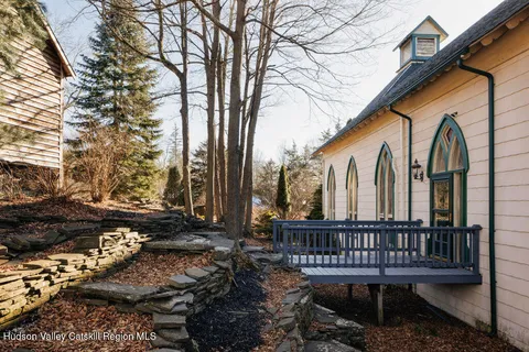 $1,325,000 | 209-211 Fish Creek Road, Saugerties, NY 12477