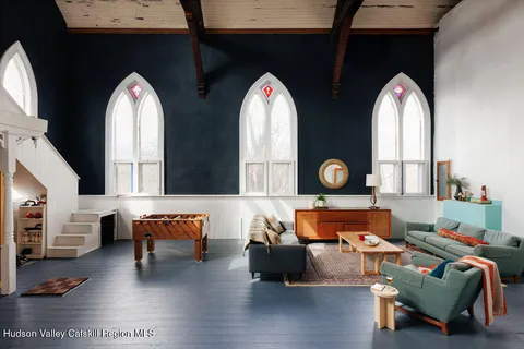 $1,325,000 | 209-211 Fish Creek Road, Saugerties, NY 12477