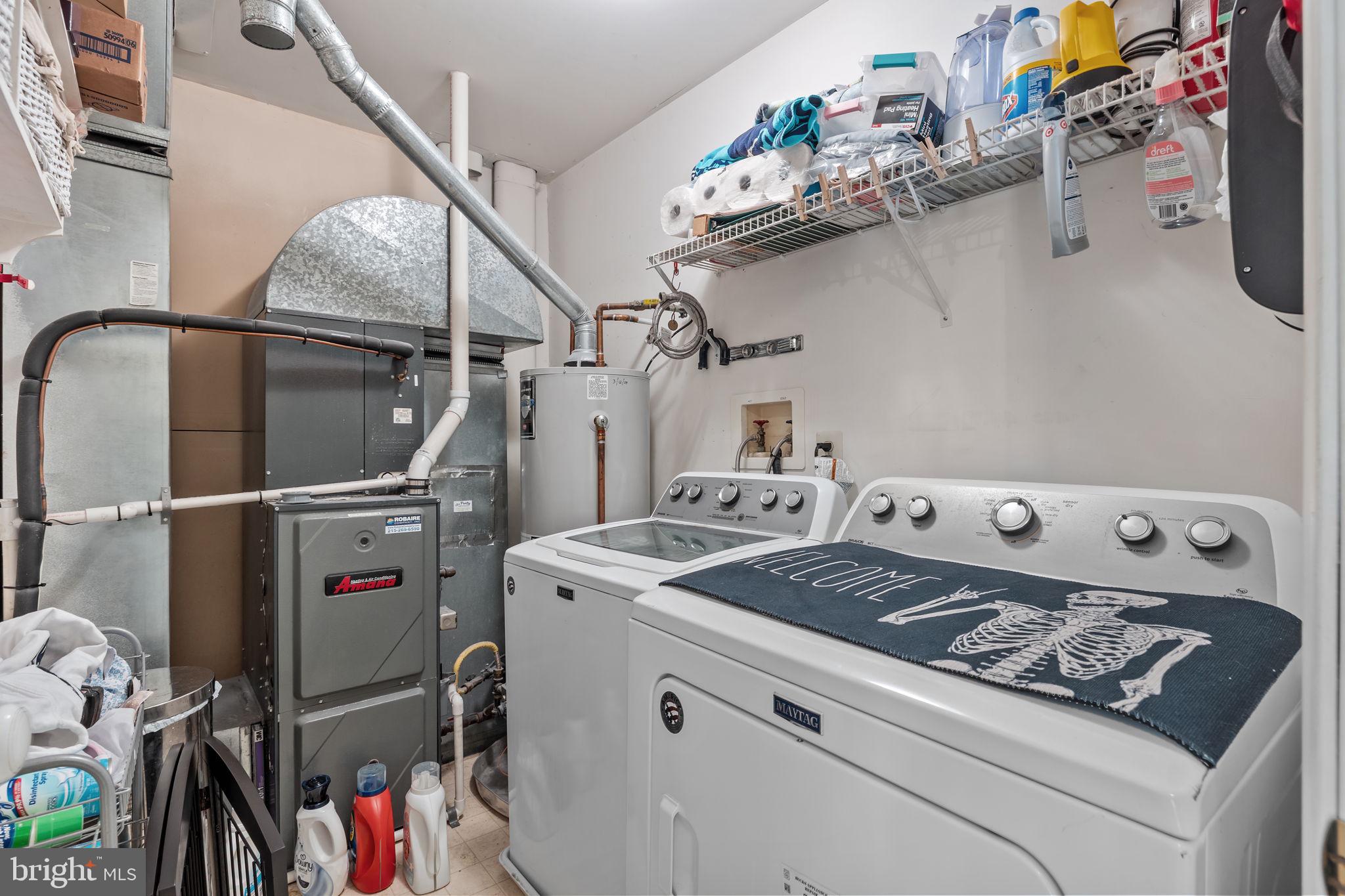 102 Broadleaf Place Newtown, PA 18940 - Photo 25 of 47 a utility room with dryer and washer