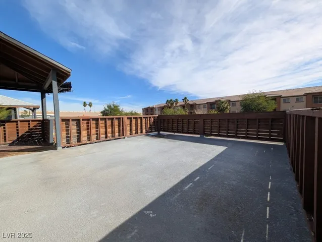 $995 | 319 North 11th Street, Unit D, Las Vegas, NV 89101