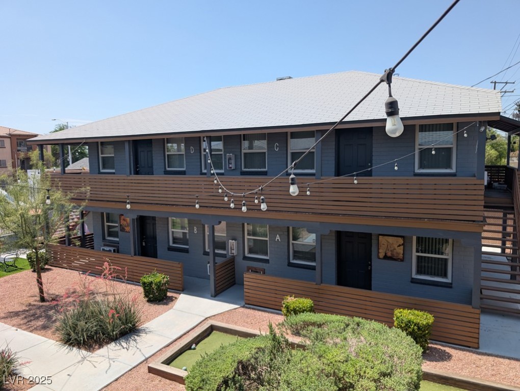 319 North 11th Street, Unit D Las Vegas, NV 89101 - Photo 5 of 19