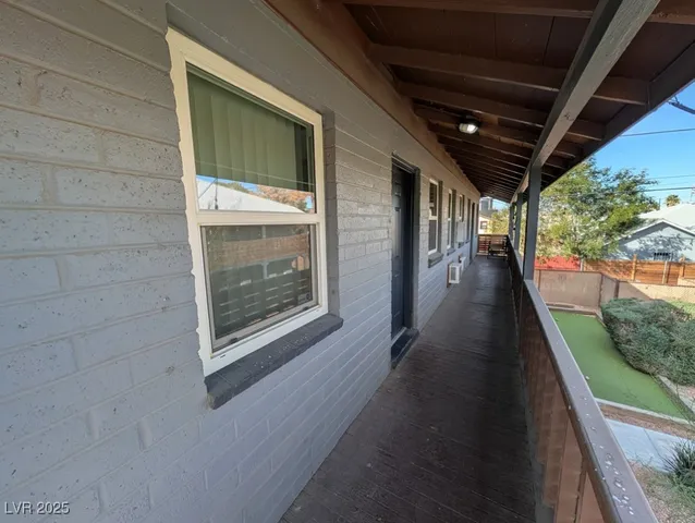 $995 | 319 North 11th Street, Unit D, Las Vegas, NV 89101