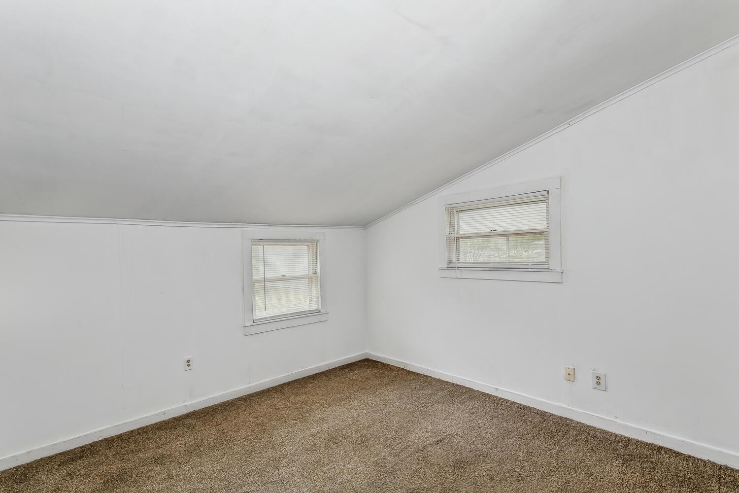 5837 Oliver Street Derby, KS 67037 - Photo 12 of 24