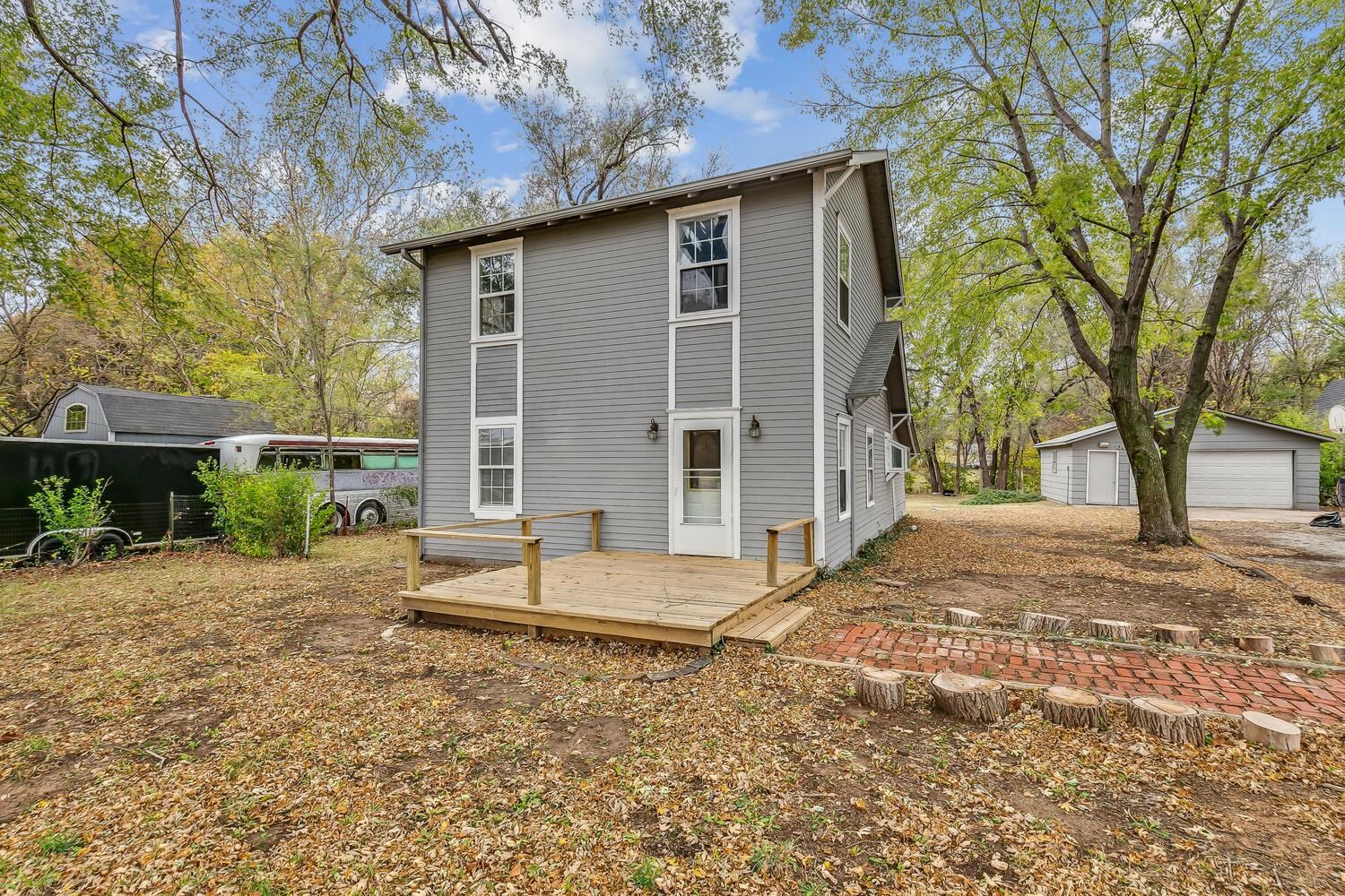 5837 Oliver Street Derby, KS 67037 - Photo 2 of 24