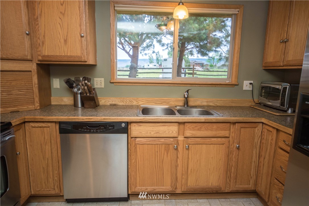 7461 Brick Mill Road Ellensburg, WA 98926 - Photo 7 of 21 Gallery Image 7