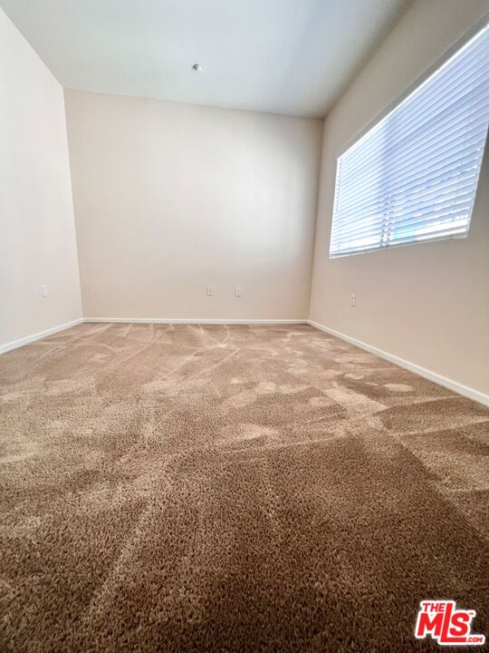 2864 Sunset Place, Unit 402 Los Angeles, CA 90005 - Photo 7 of 25