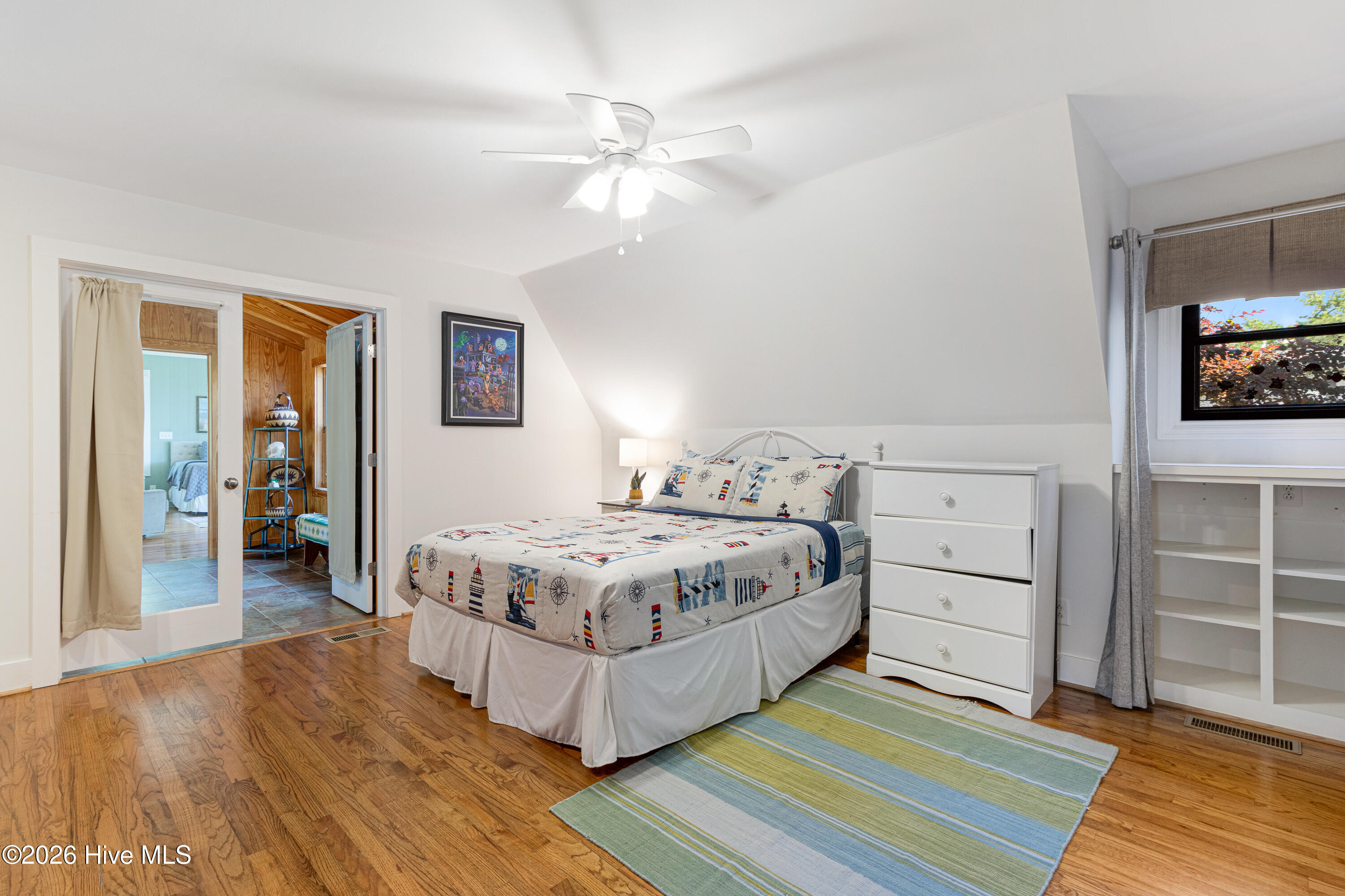 4100 North Rivershore Drive New Bern, NC 28560 - Photo 24 of 87 Guest Bedroom Suite