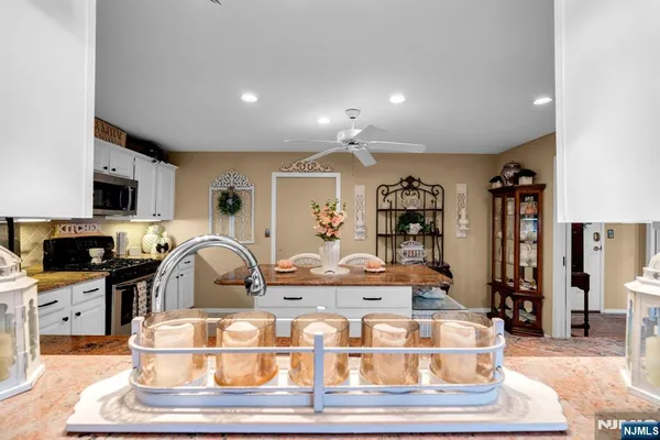$1,399,999 | 300 Ocean Avenue North, Unit 3C, Long Branch, NJ 07740