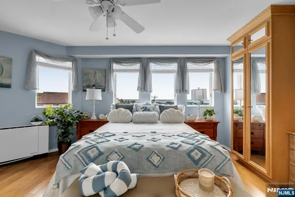 $1,399,999 | 300 Ocean Avenue North, Unit 3C, Long Branch, NJ 07740