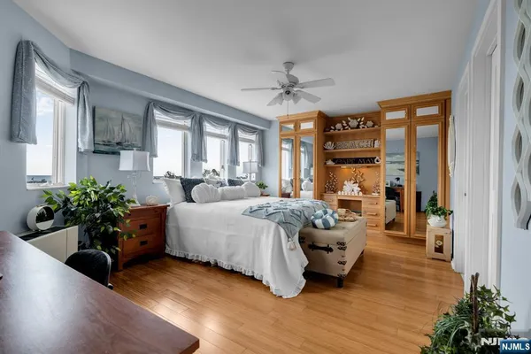 $1,399,999 | 300 Ocean Avenue North, Unit 3C, Long Branch, NJ 07740