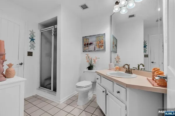 $1,399,999 | 300 Ocean Avenue North, Unit 3C, Long Branch, NJ 07740