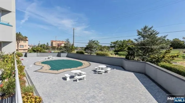 $1,399,999 | 300 Ocean Avenue North, Unit 3C, Long Branch, NJ 07740