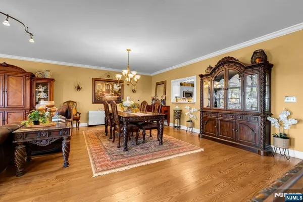 $1,399,999 | 300 Ocean Avenue North, Unit 3C, Long Branch, NJ 07740