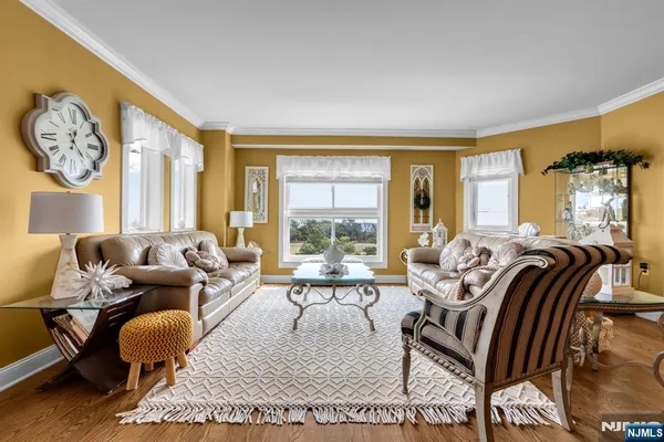 $1,399,999 | 300 Ocean Avenue North, Unit 3C, Long Branch, NJ 07740