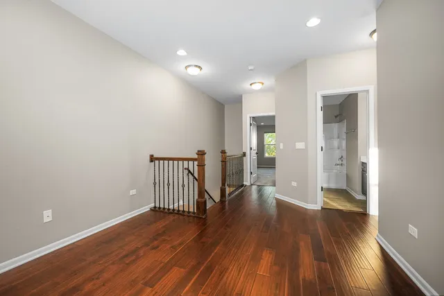 $449,000 | 849 Station Boulevard, Aurora, IL 60504