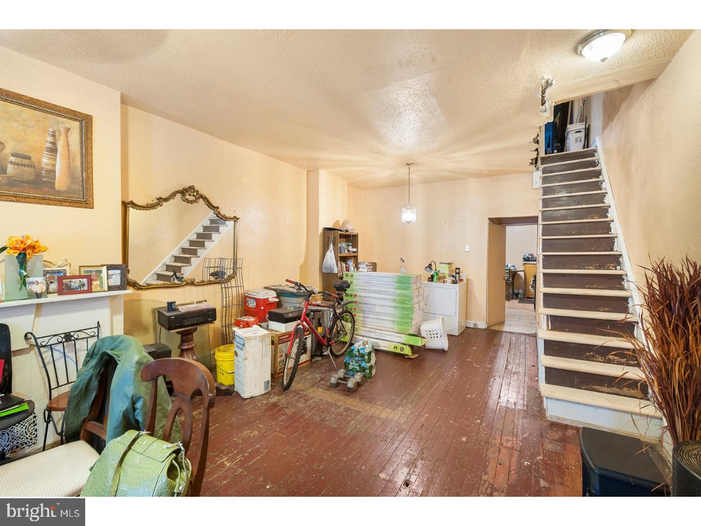 2111 Tasker Street Philadelphia, PA 19145 - Photo 4 of 22 Gallery Image 4