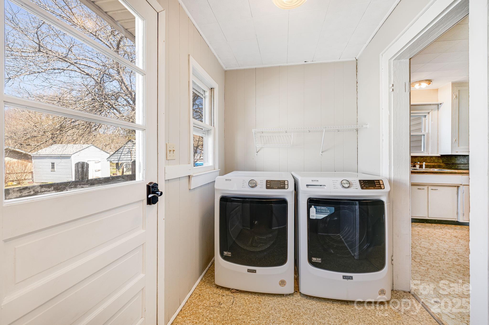 4243 Old Clyde Road Clyde, NC 28721 - Photo 17 of 37 a utility room with dryer and washer