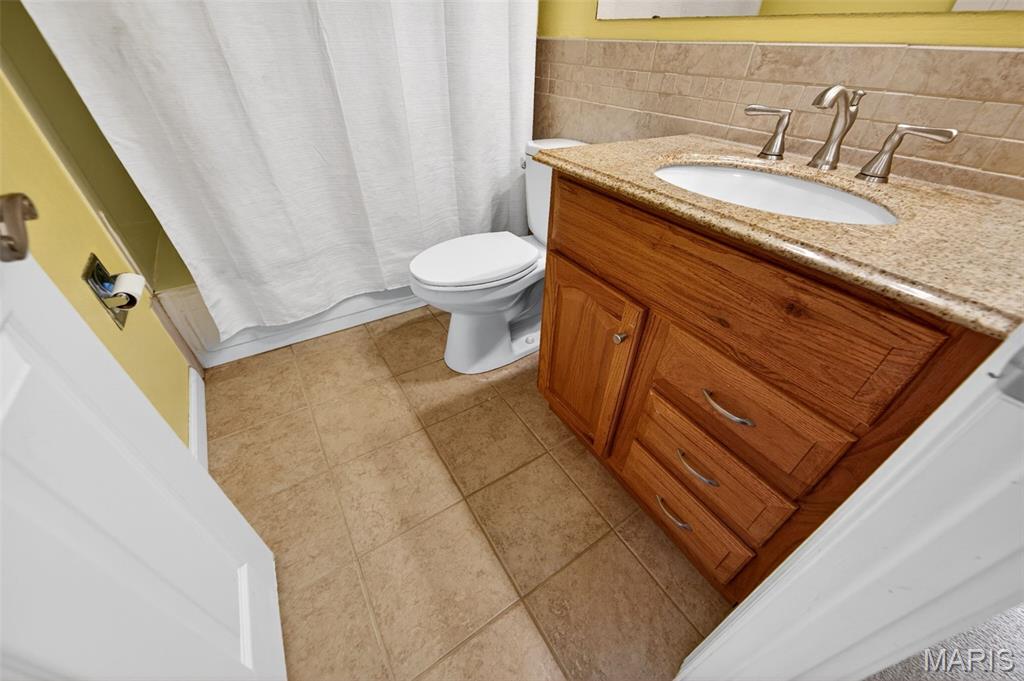 693 Rustic Valley Drive Ballwin, MO 63021 - Photo 26 of 40