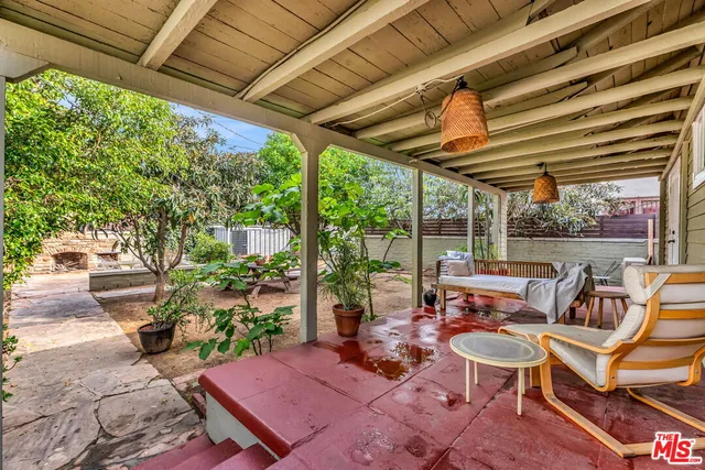 $4,750 | 2014 5th Avenue, Los Angeles, CA 90018