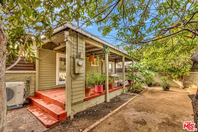 $4,750 | 2014 5th Avenue, Los Angeles, CA 90018