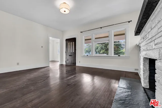 $4,750 | 2014 5th Avenue, Los Angeles, CA 90018