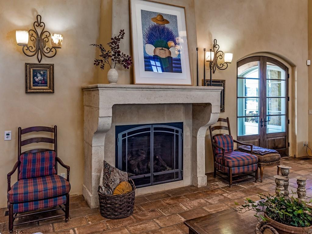 2900 Soma Way Gilroy, CA 95020 - Photo 13 of 61 a living room with furniture and a fireplace