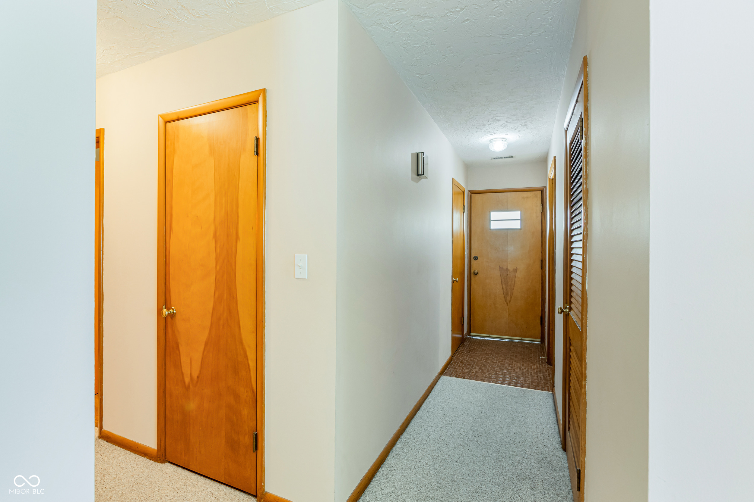 920 Shellbark Road Anderson, IN 46011 - Photo 6 of 32