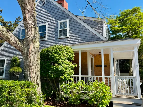 $2,795,000 | 2 Paupamo Way, Nantucket, MA 02554