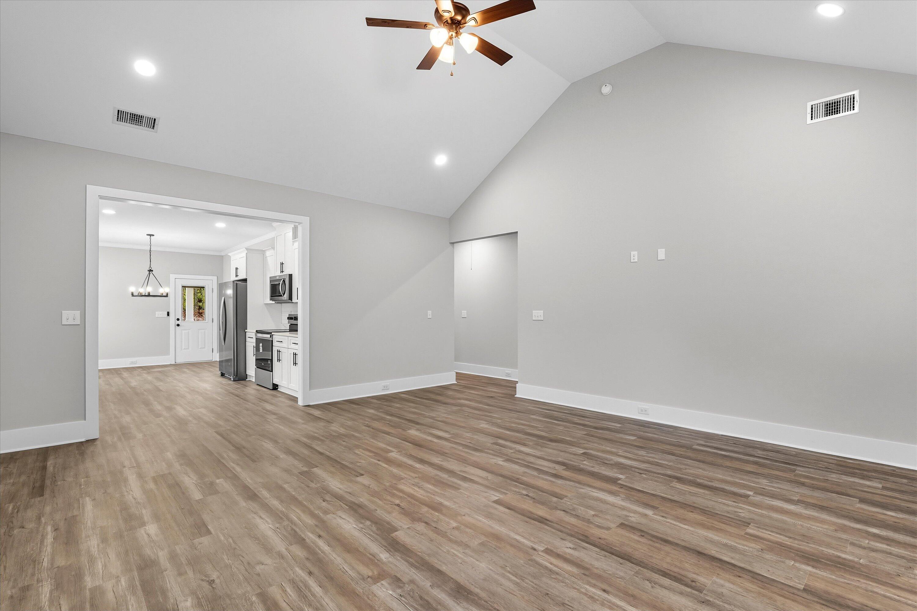 1002 St George Street Lincolnton, GA 30817 - Photo 15 of 42 14-P1070058