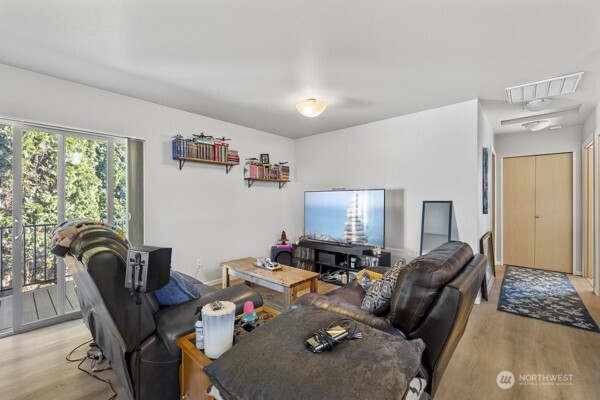 513 Marshall Avenue Sedro-Woolley, WA 98284 - Photo 12 of 18