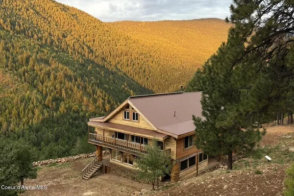 $2,200,000 | 69 Boreal Way, Naples, ID 83847