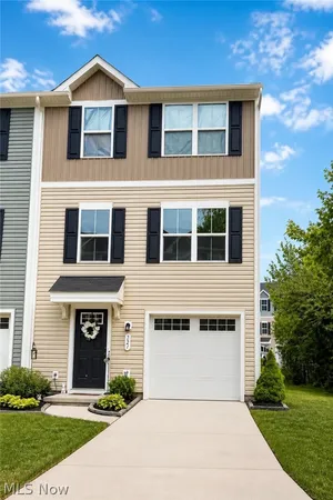 $218,900 | 121 Palm Court, Painesville, OH 44077