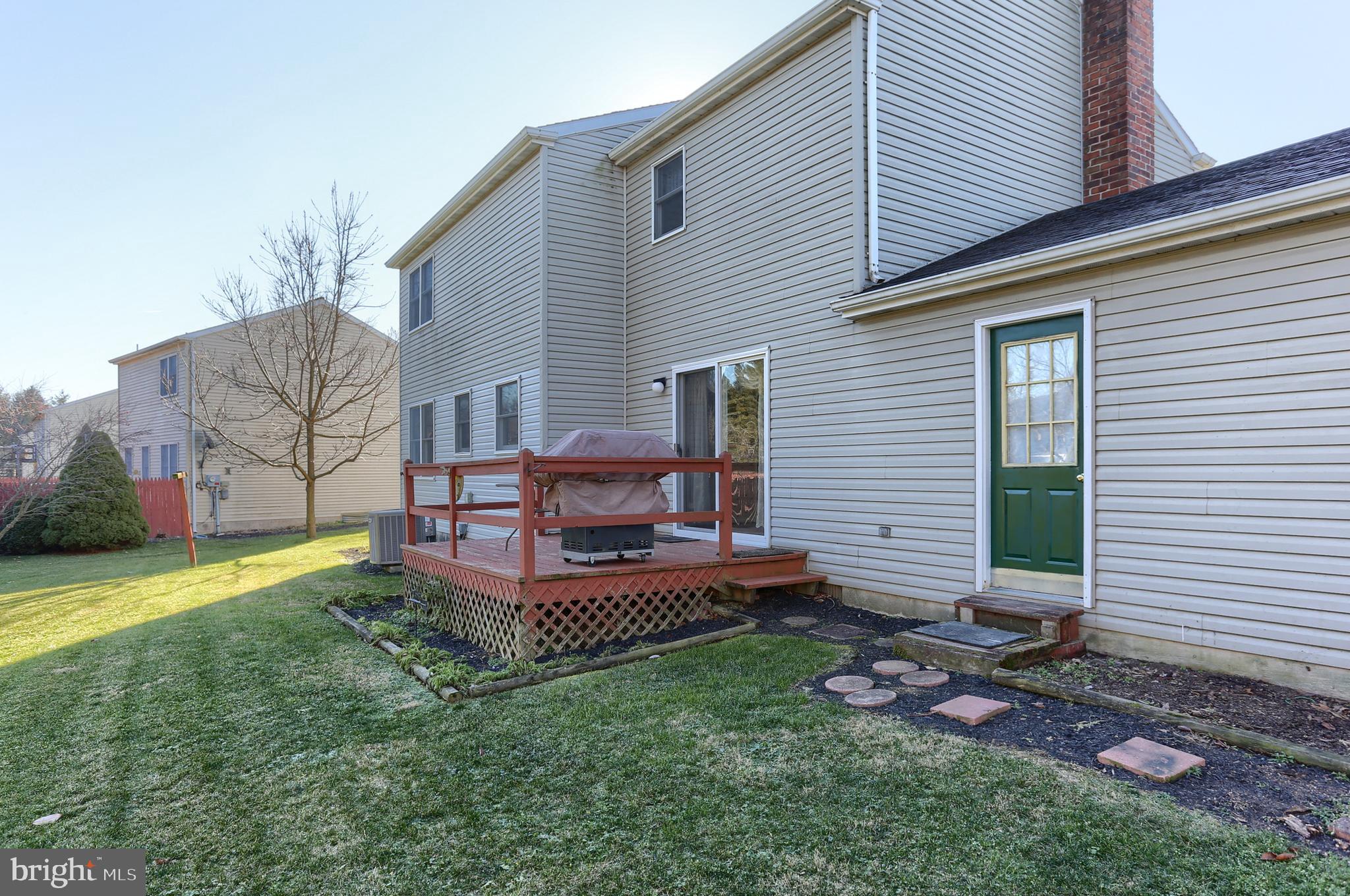 324 Coventry Lane Lititz, PA 17543 - Photo 54 of 56 Small rear deck