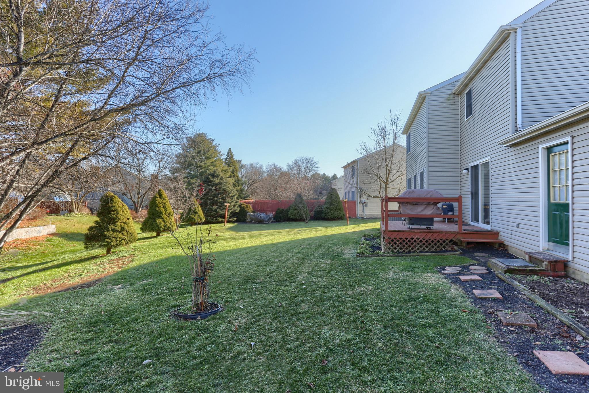 324 Coventry Lane Lititz, PA 17543 - Photo 55 of 56 Rear yard